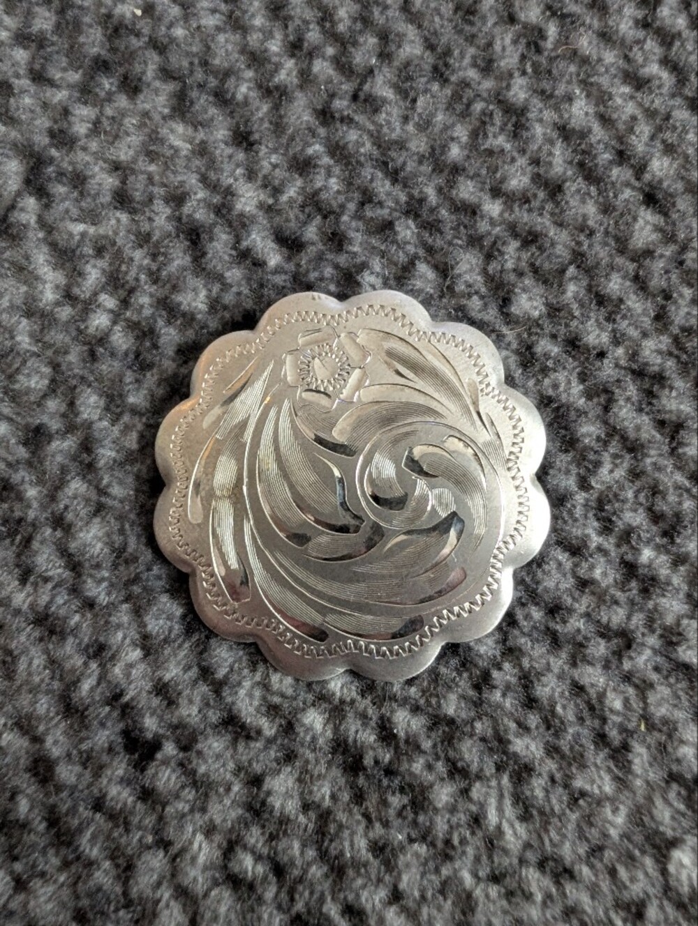 Vintage Engraved Floral Sterling Silver Round Brooch